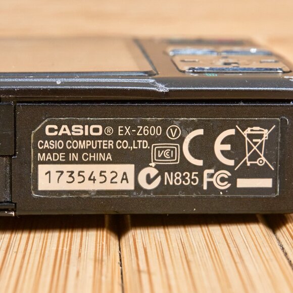 Casio EXILIM EX-Z600 6MP Digital Camera, 3x Optical Zoom, Black - Picture 9 of 11